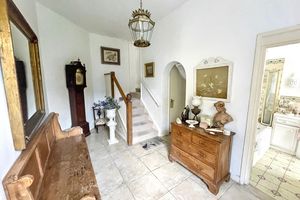 2a Preston Park Avenue